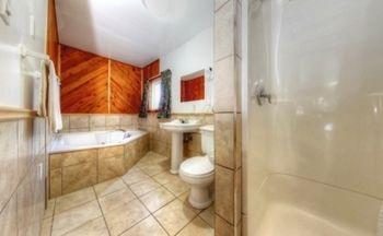 Sunny Hill Resort Barrys Bay Экстерьер фото